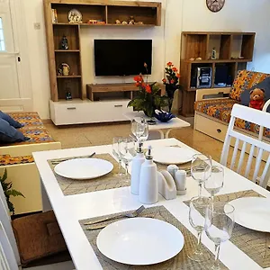  Апартаменты Easystay Two Bedroom Кипр